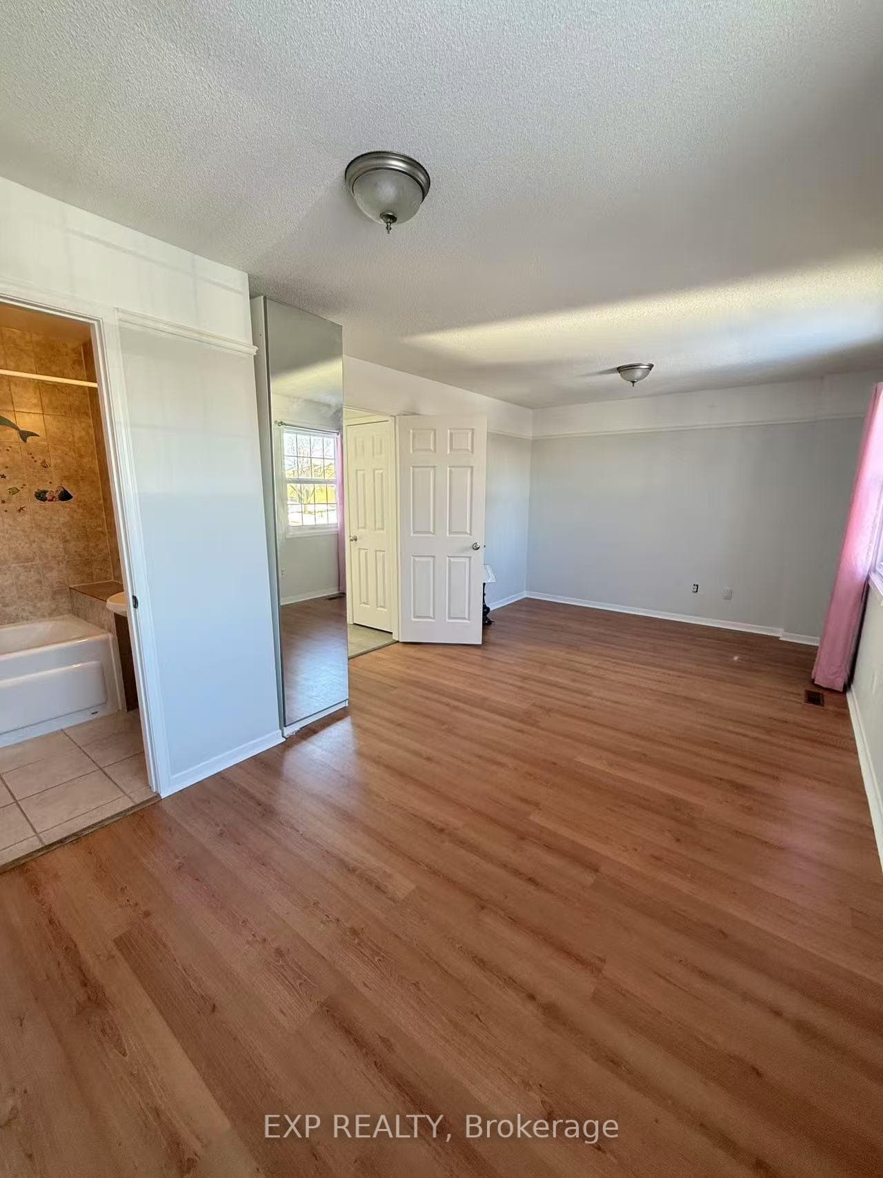 603 Flavelle Court photo 11