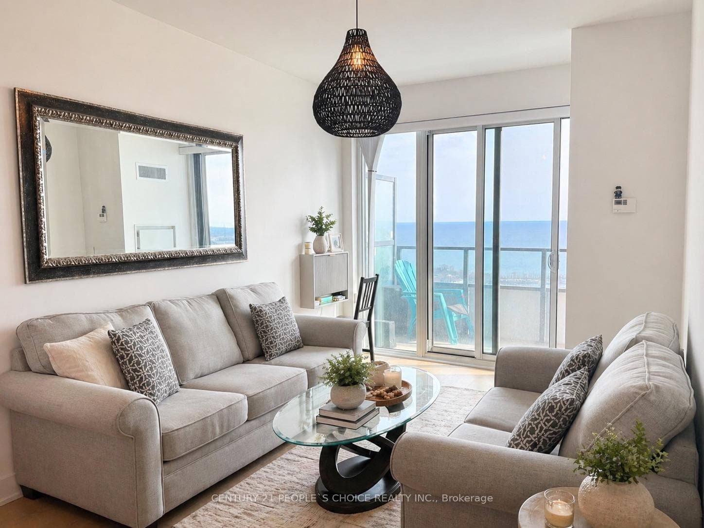 20 Shore Breeze Drive Unit 3401 photo 4