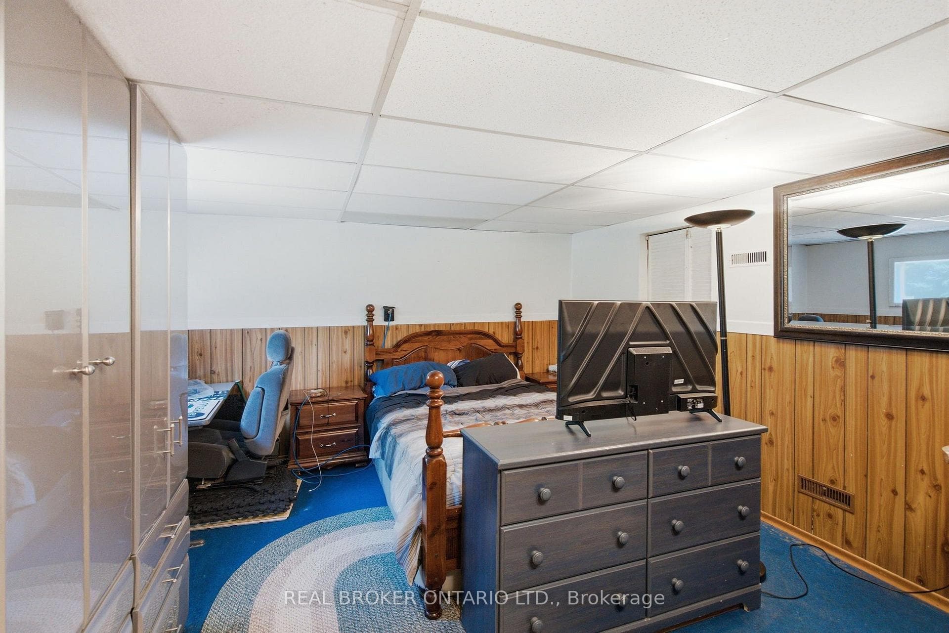 785 Reid Road photo 33