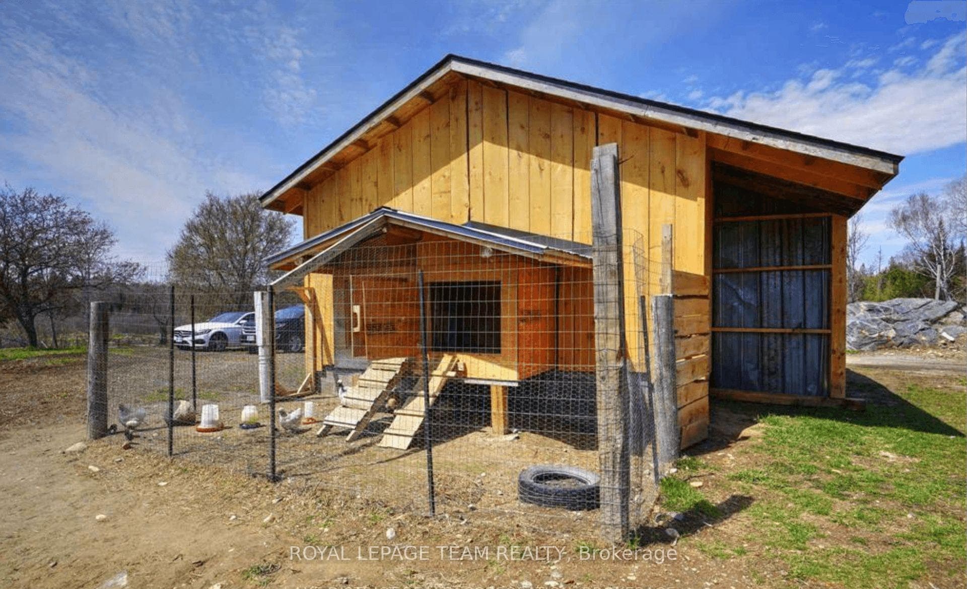 Chicken coop