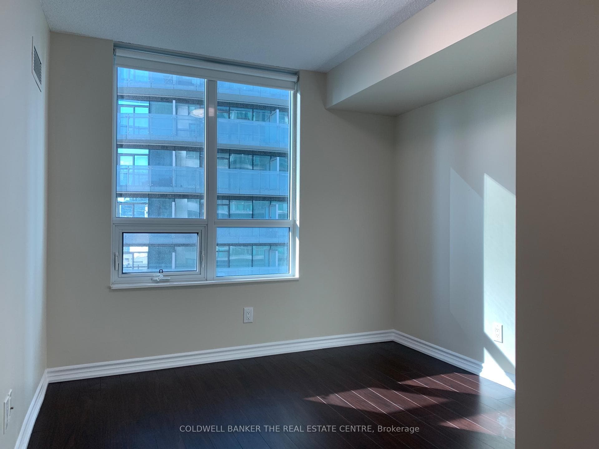 19 Grand Trunk Crescent Unit 3306 photo 26