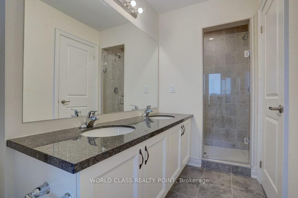 8 Andress Way photo 16