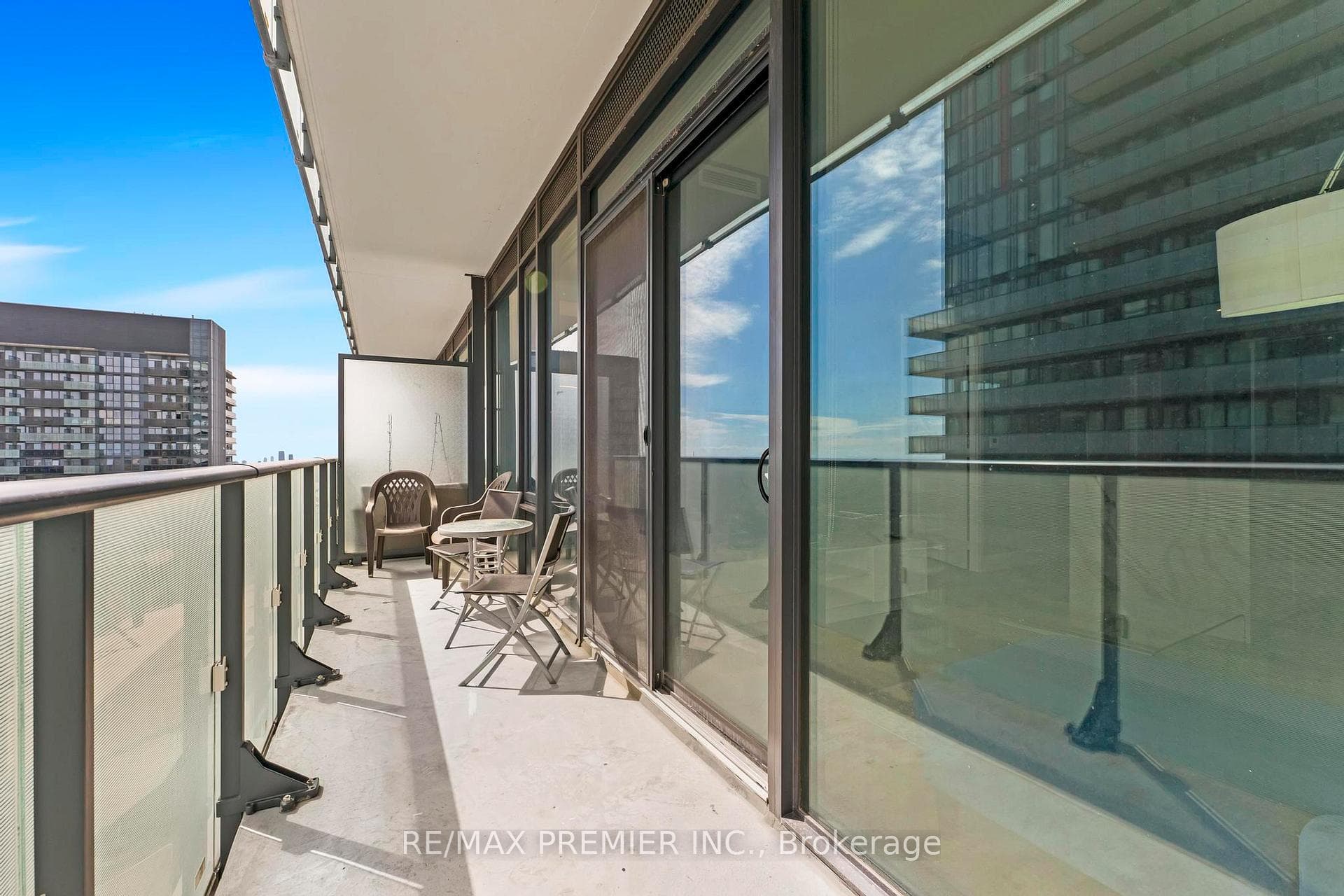 161 Roehampton Avenue Unit 2906 photo 20
