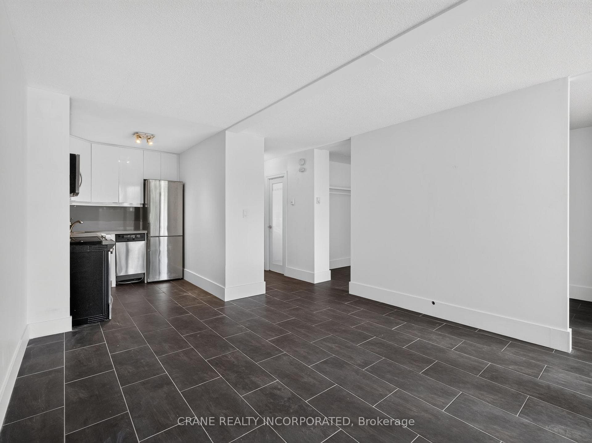 40 Homewood Avenue Unit 210 photo 5