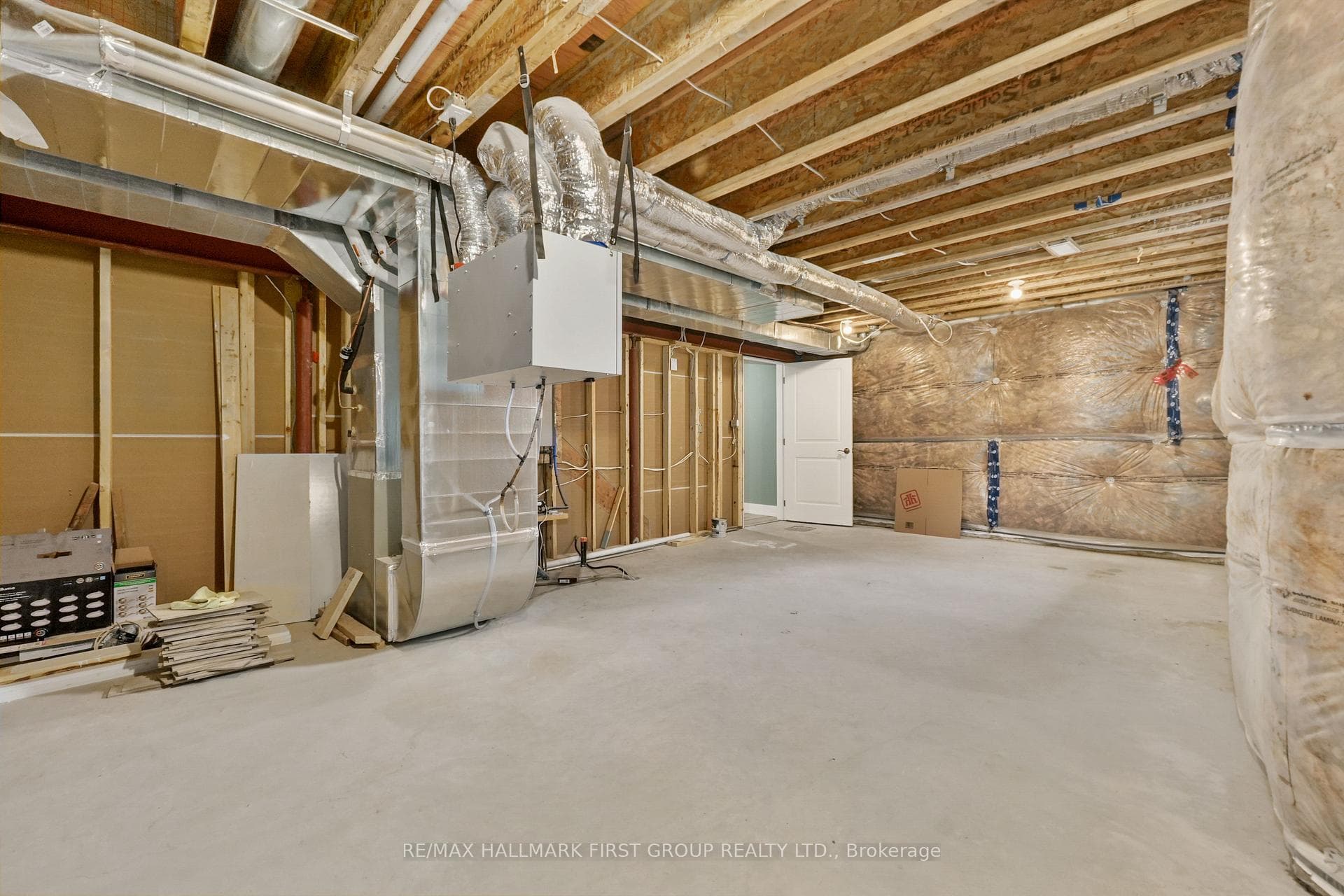 927 Ernest Allen Boulevard photo 44