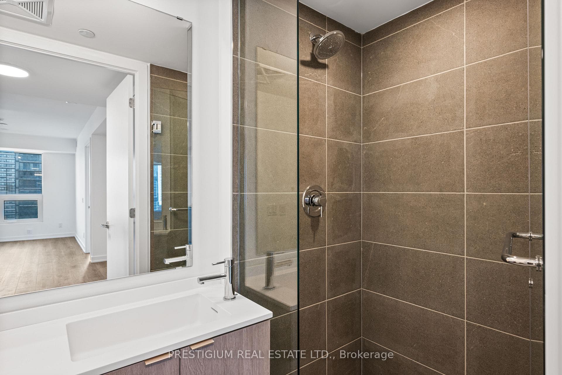100 queen Street Unit 1801 photo 14