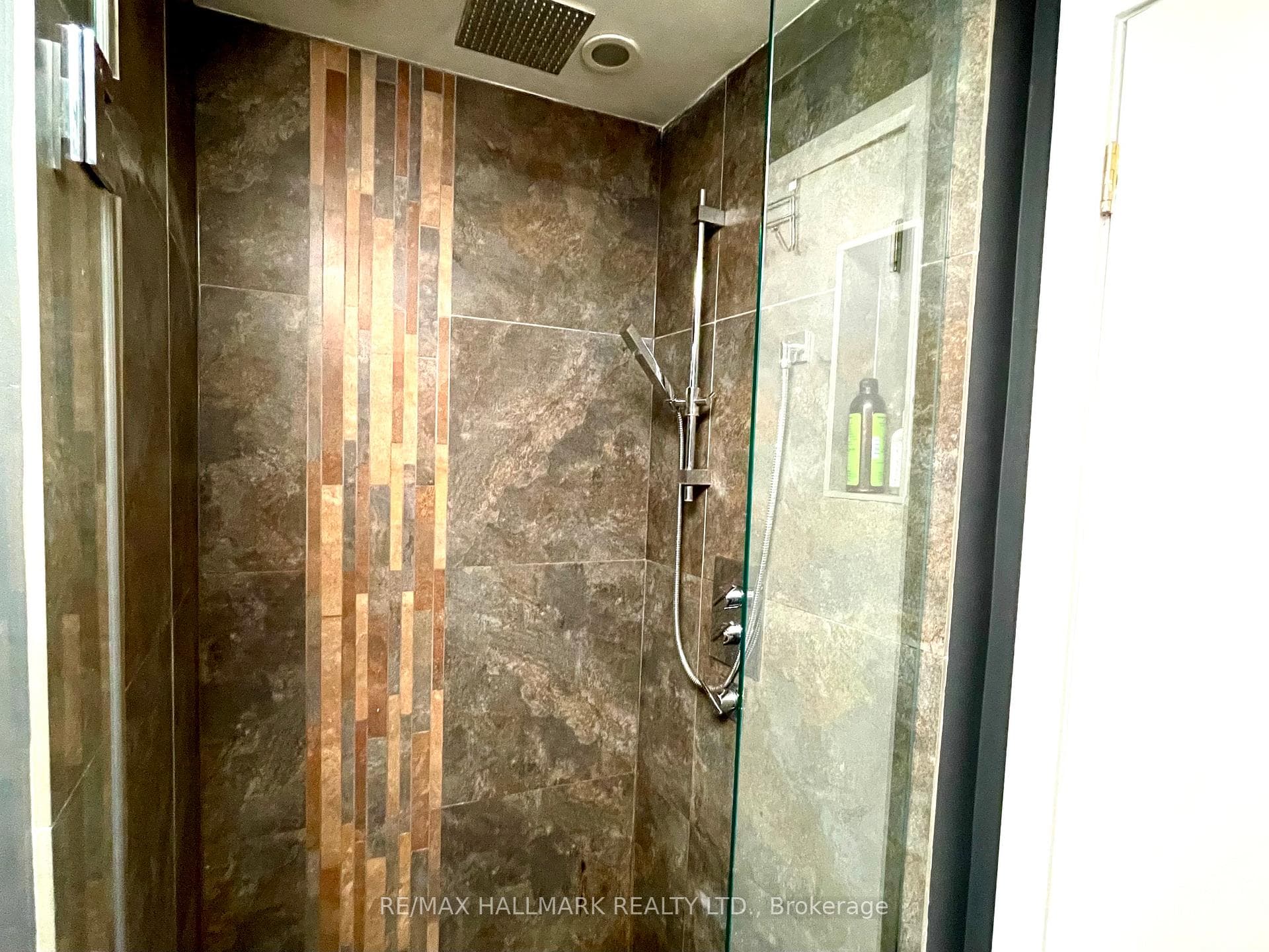 700 King Street Unit 507 photo 12