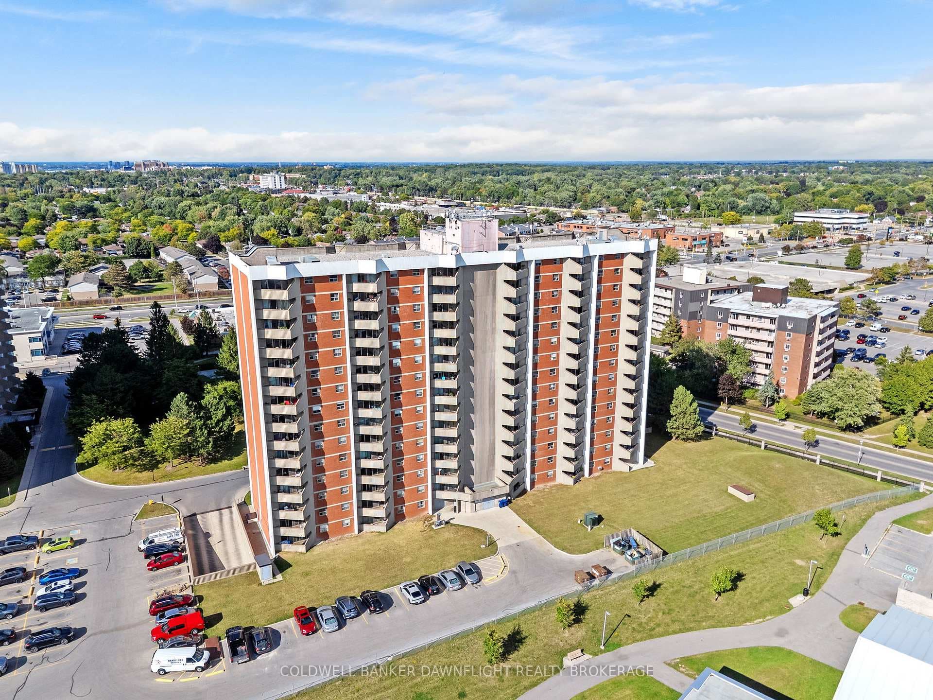 1105 Jalna Boulevard Unit 1103 photo 30