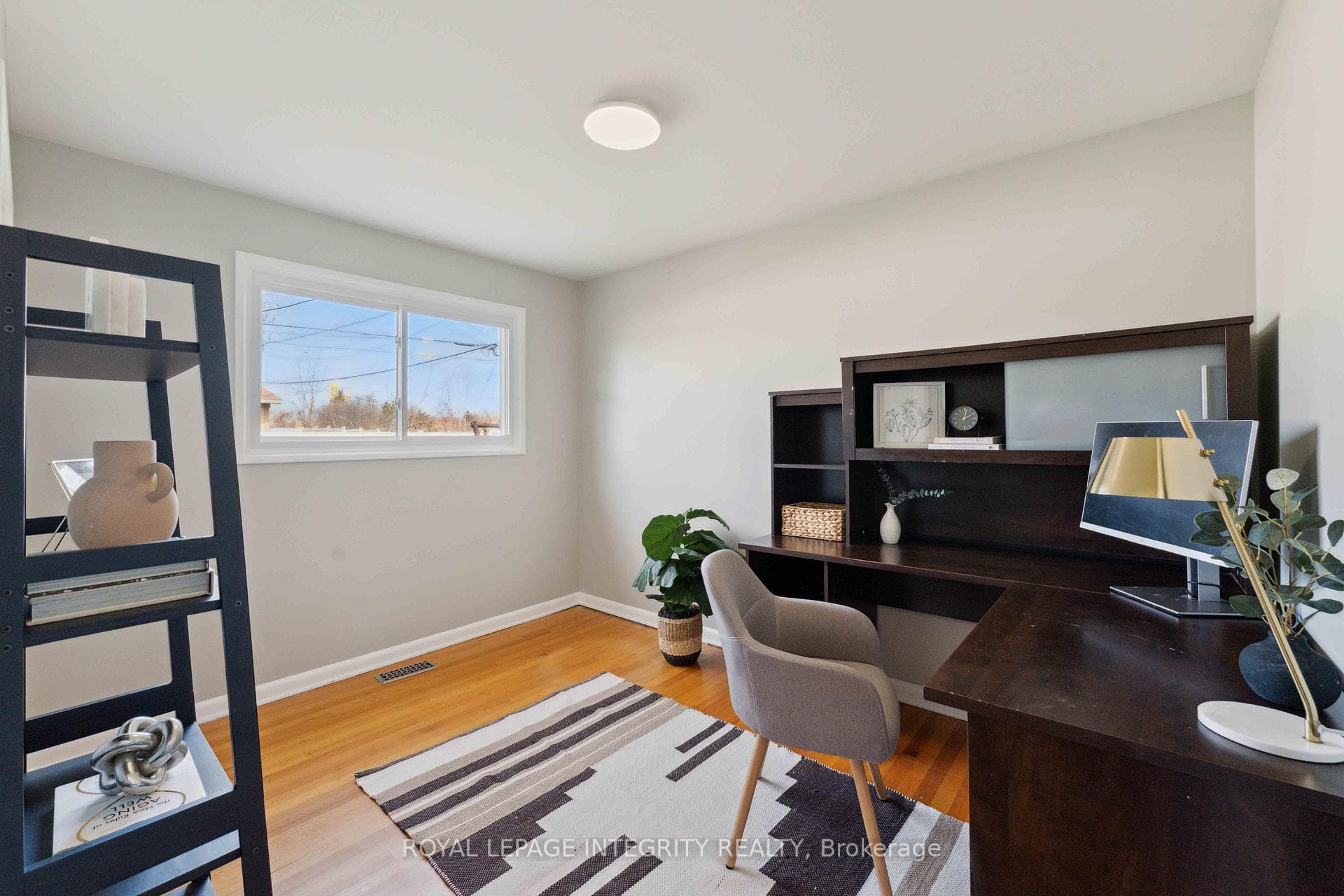 Bedroom 1 on in-between level