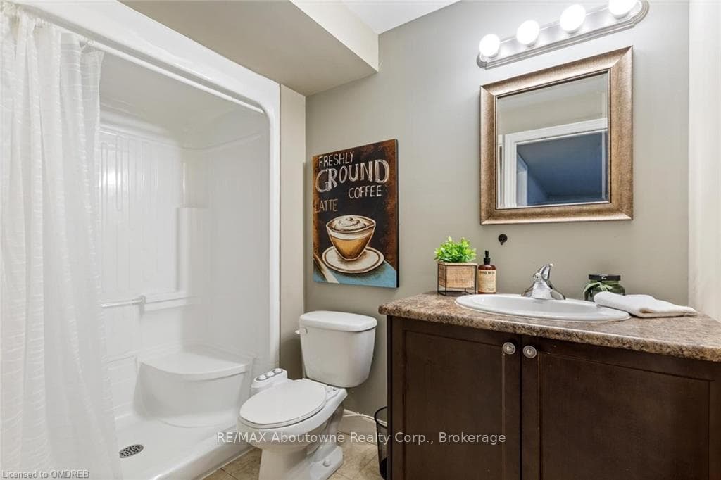 4115 UPPER MIDDLE Road Unit 18 photo 24