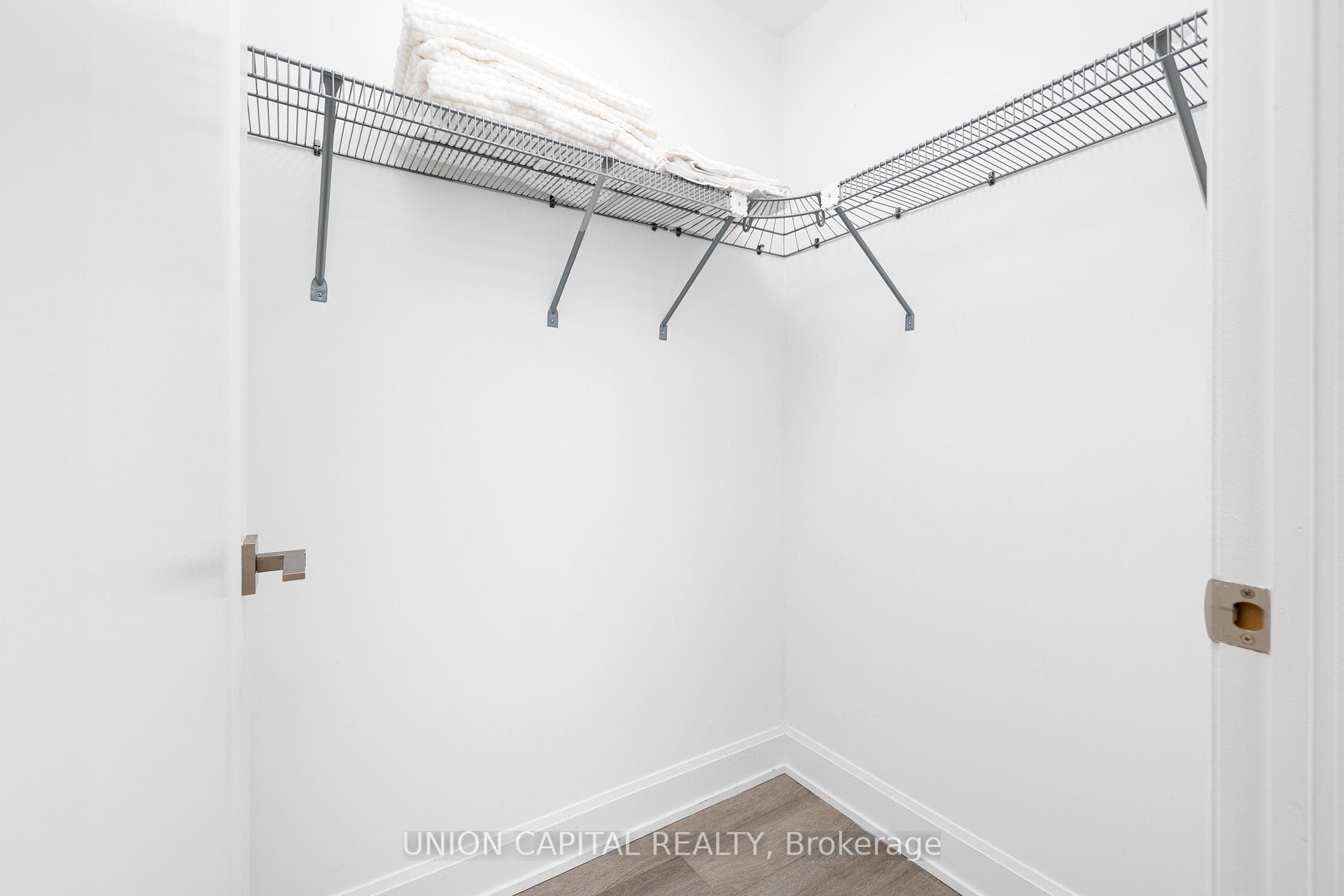 8 Water Walk Drive Unit 901 photo 17