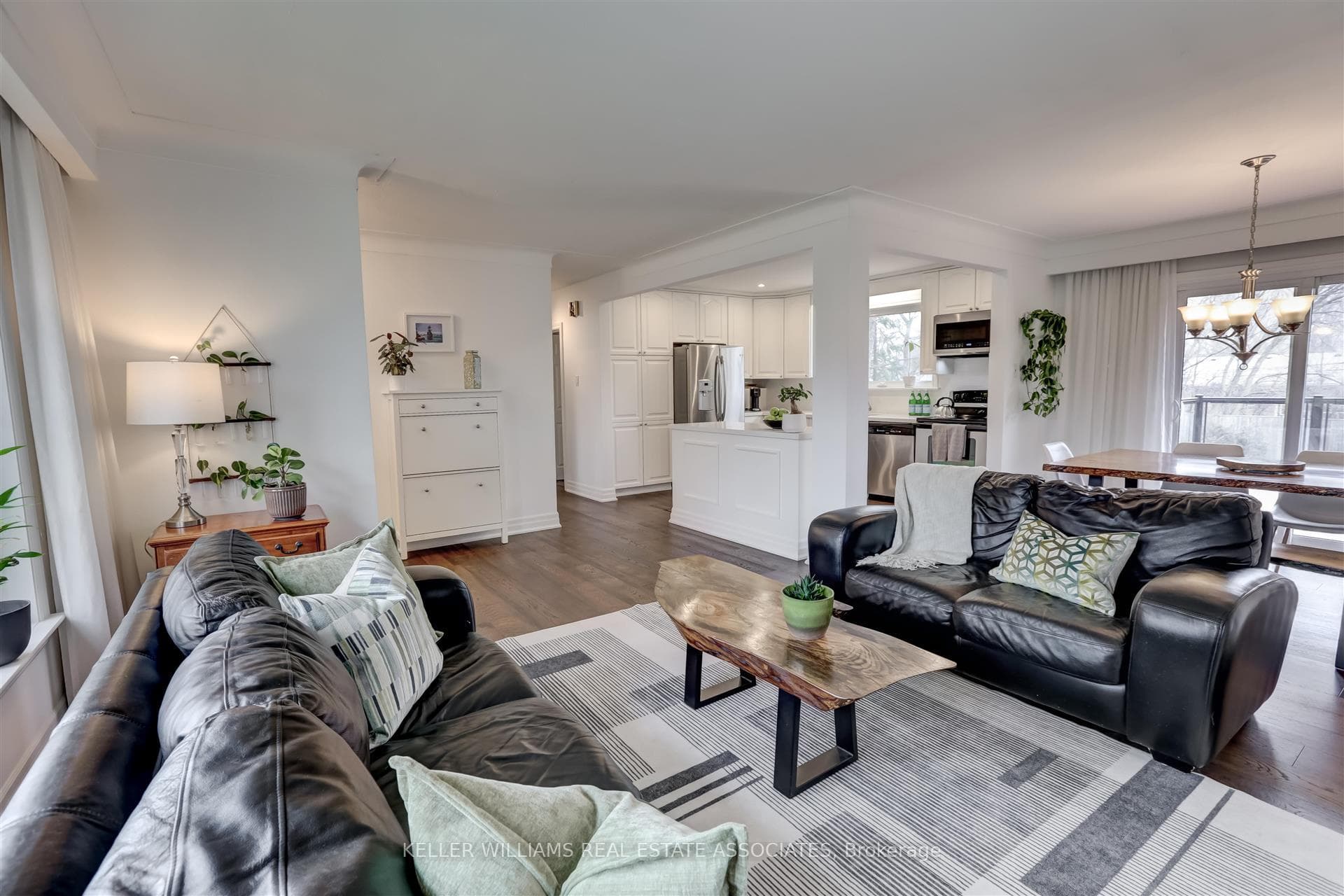 Open Concept Living Room/Dining Room / Kitchen