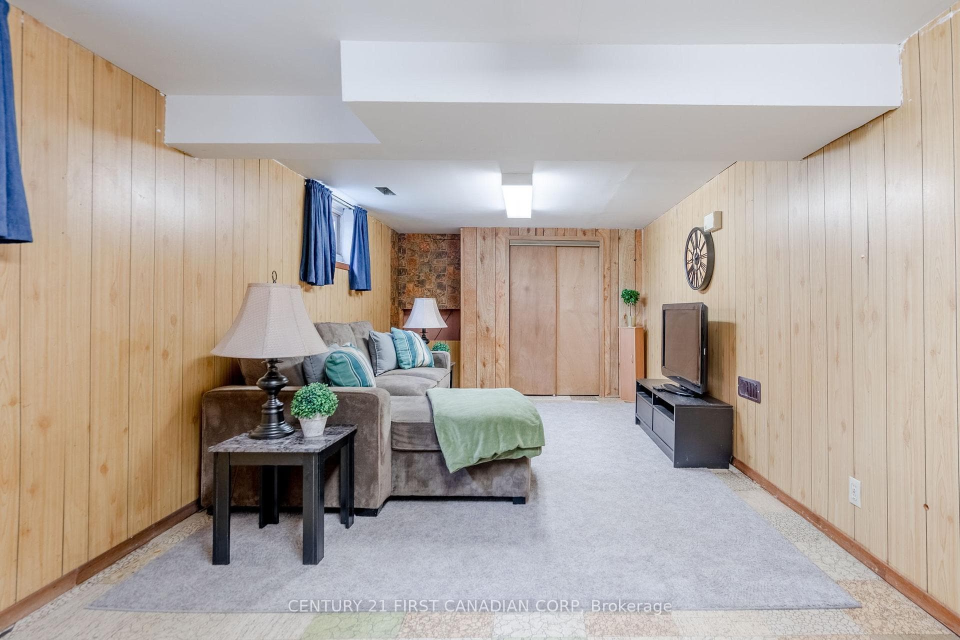 75 Hume Street photo 29