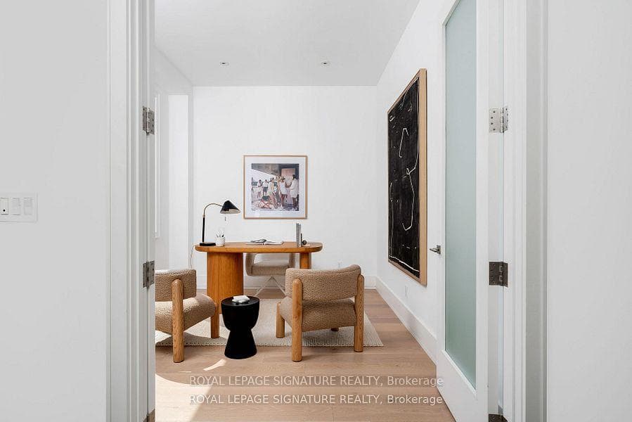 34 Edgecroft Road photo 3