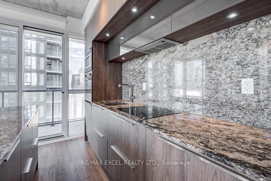 88 Blue Jays Way Unit 2602 photo 6