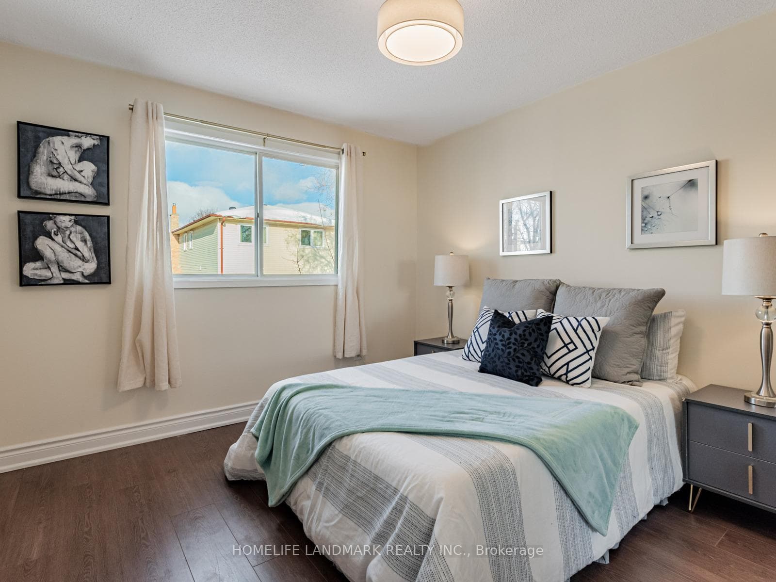 36 Greenbelt Crescent photo 21