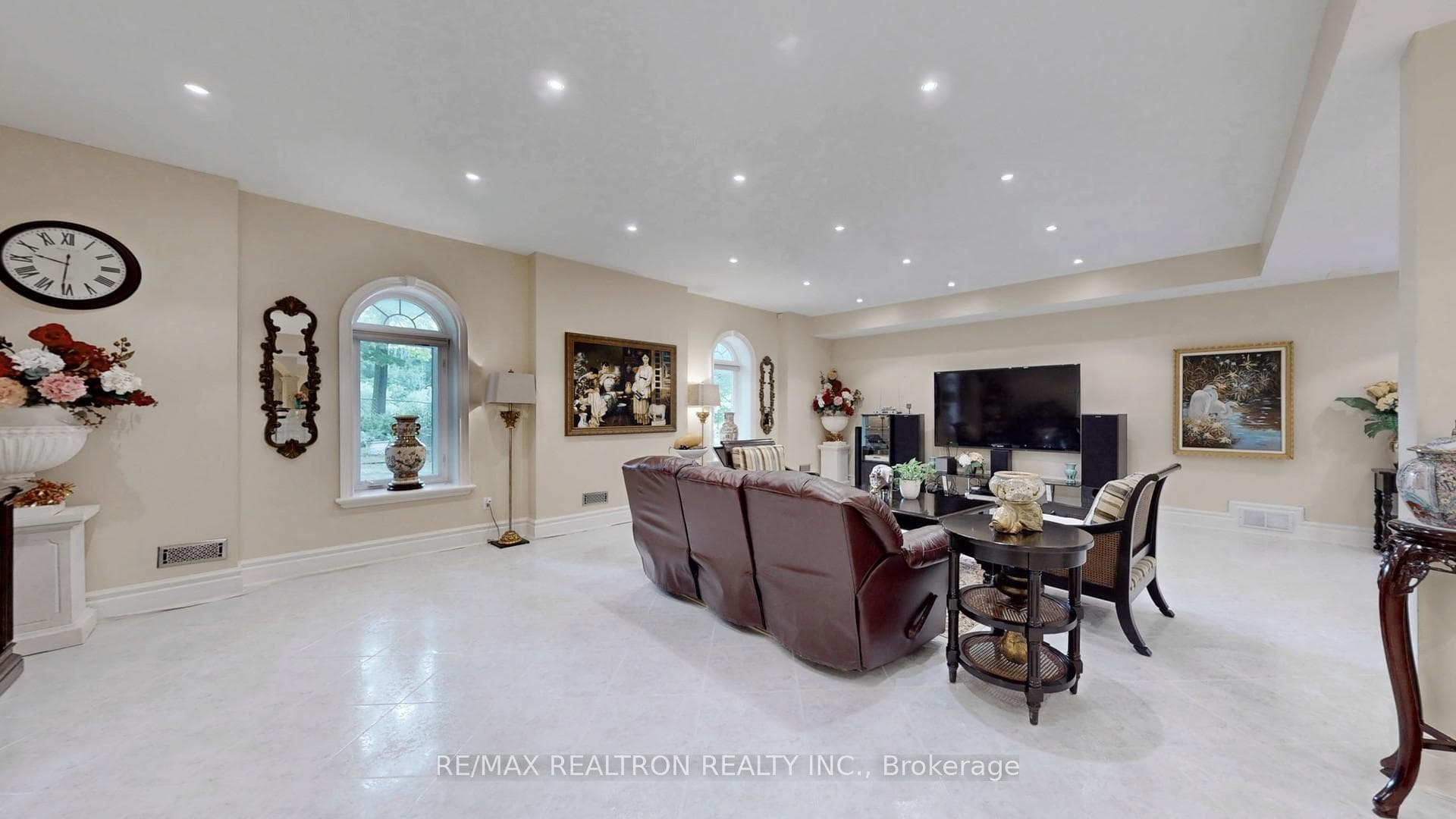 38 Bridgewater Drive photo 17