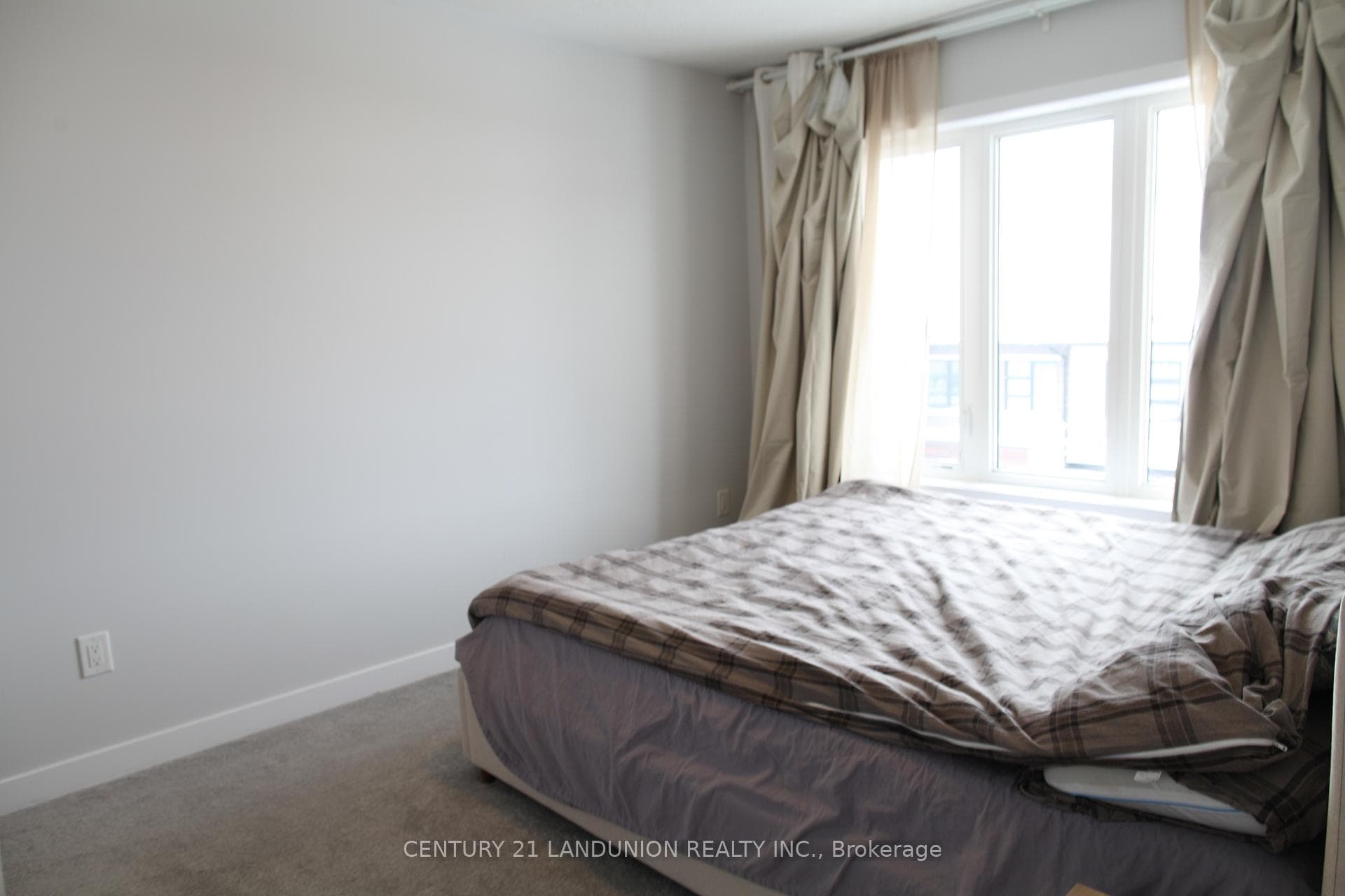 5 John Canning Way photo 13