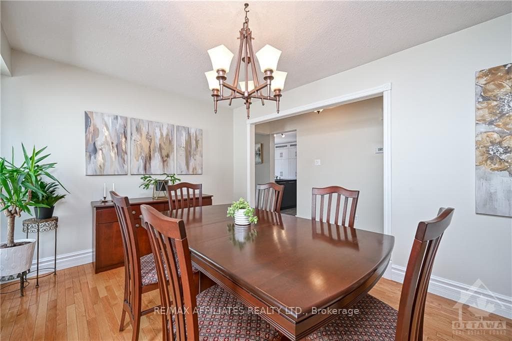 1597 DUPLANTE Avenue photo 5