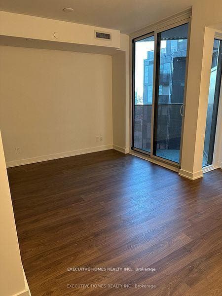 30 Tretti Way Unit 632 photo 2