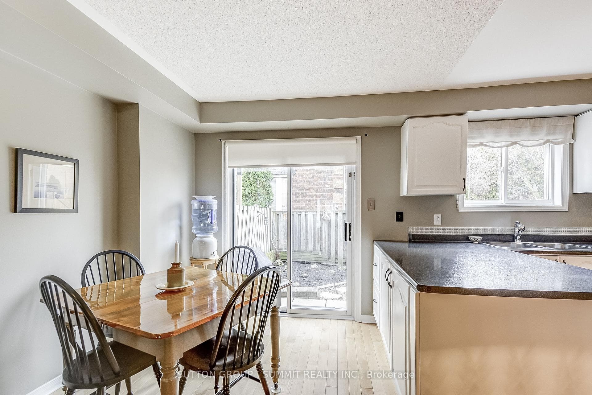 1425 Abbeywood Drive Unit 10 photo 16