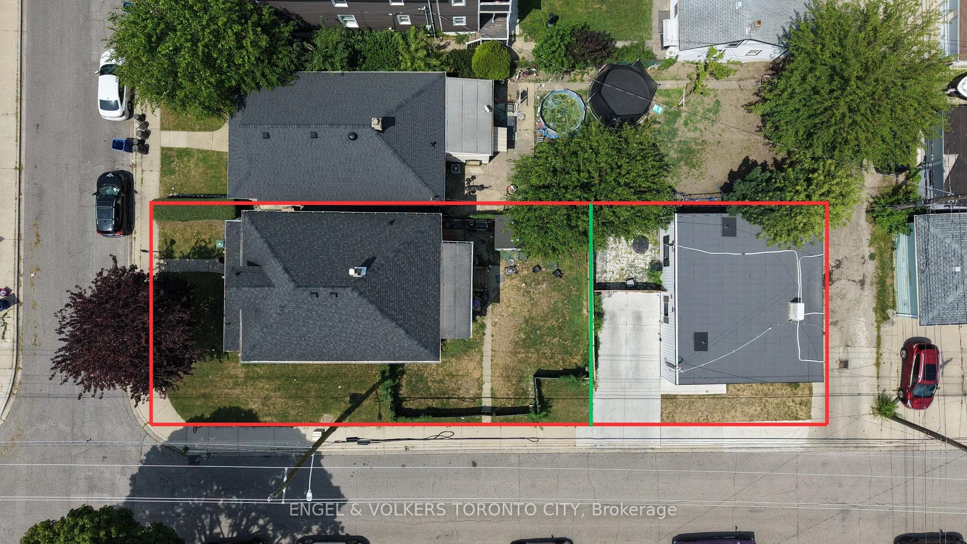 792 Pierre Avenue photo 1