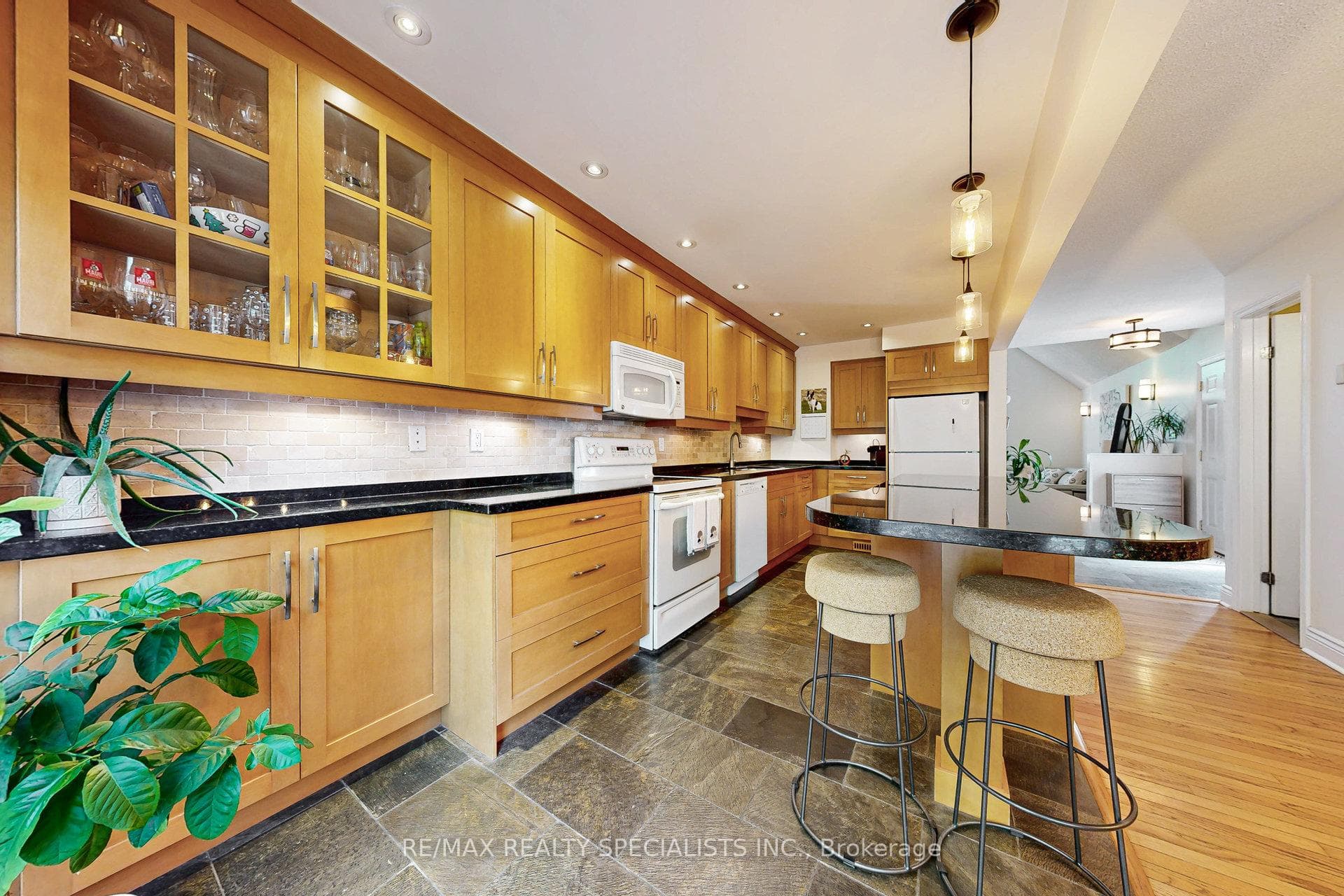 27 Lafferty Street photo 15