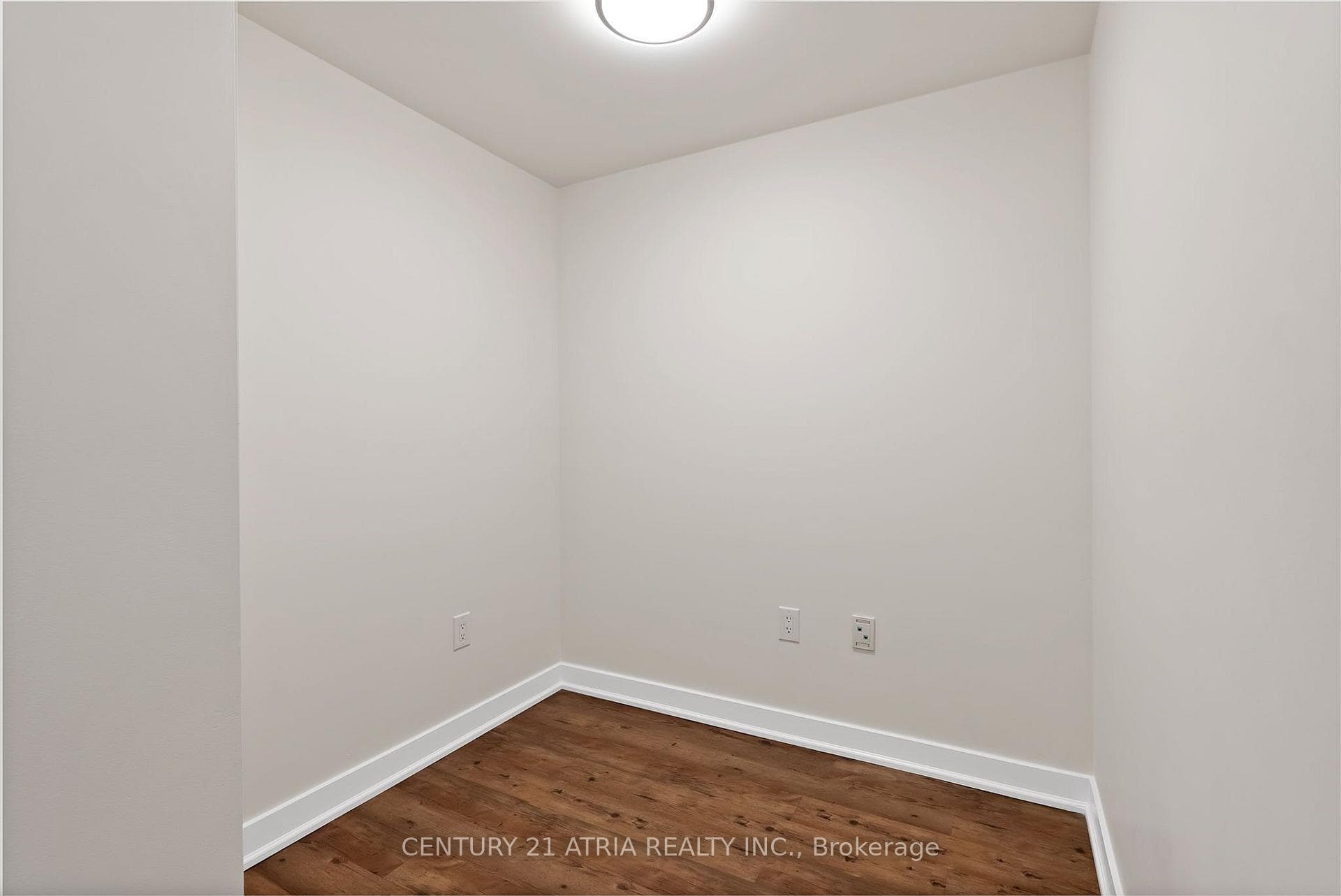 35 Mariner Terrace Unit 2702 photo 29