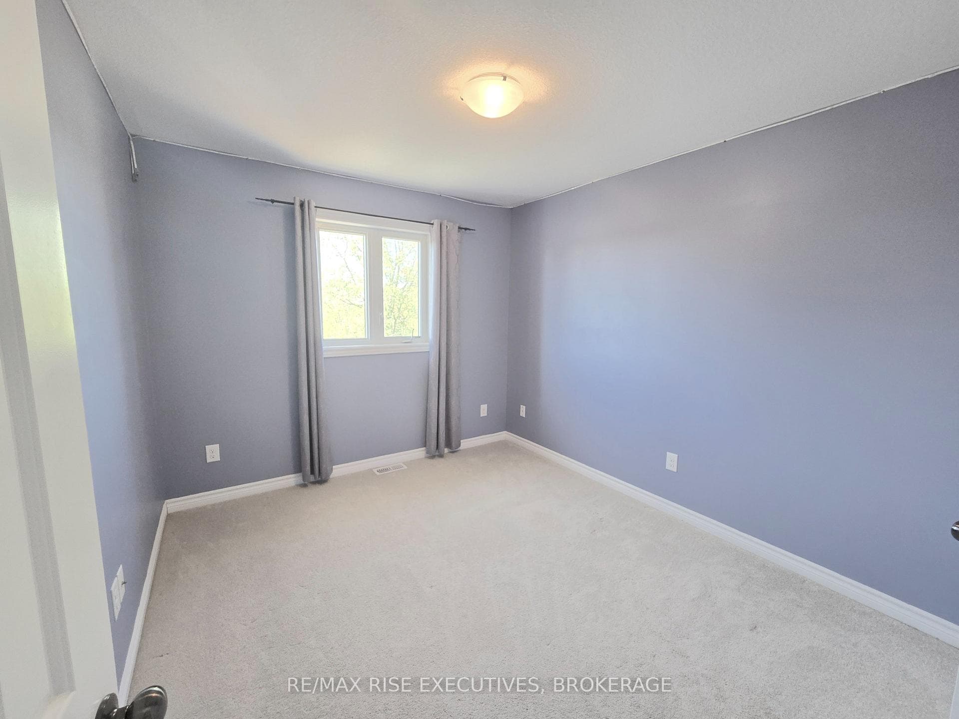 949 Blossom Street Unit 1 photo 28