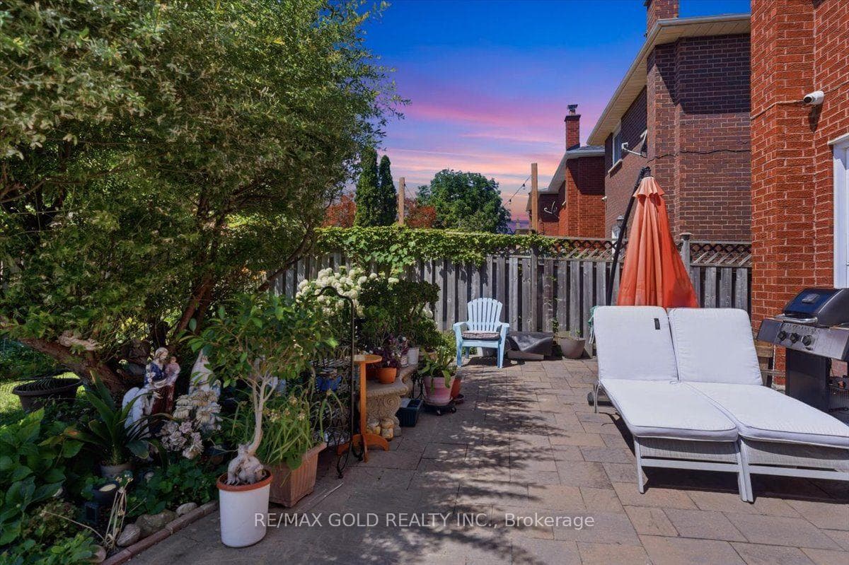 29 Tralee Street photo 34