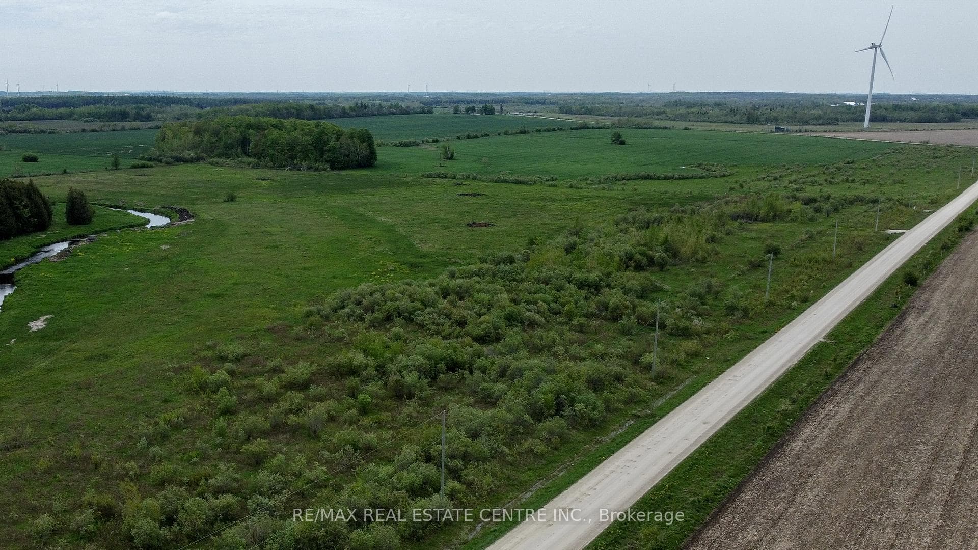 LT18-31 260 Side Road photo 2