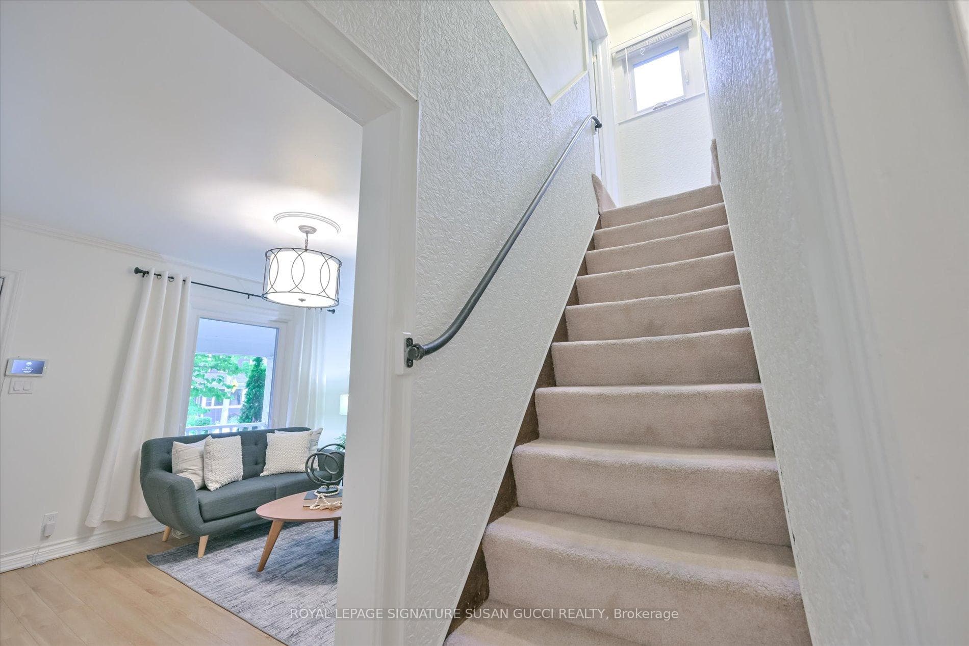 208 Oak Park Avenue photo 13