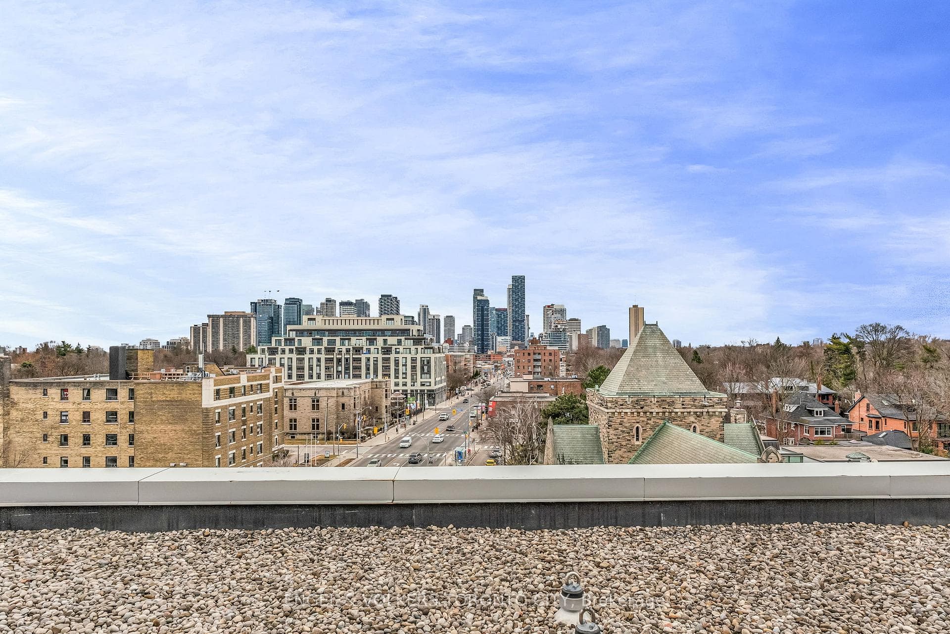 2900 Yonge Street photo 37