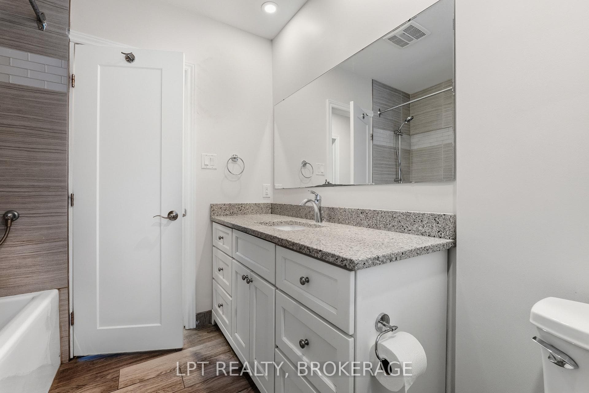 9 Elizabeth Avenue photo 25