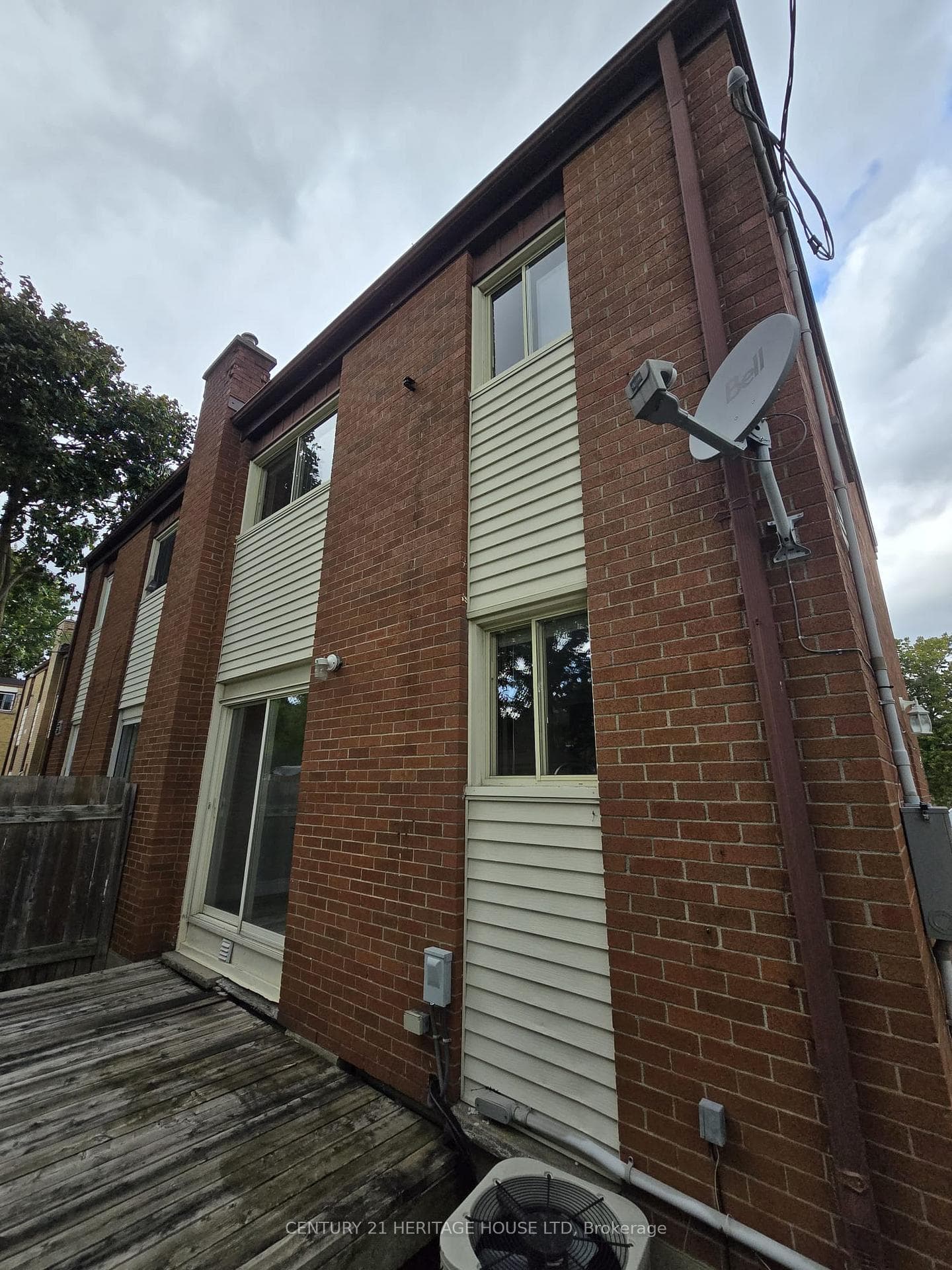 61 Marshall Street Unit B photo 26