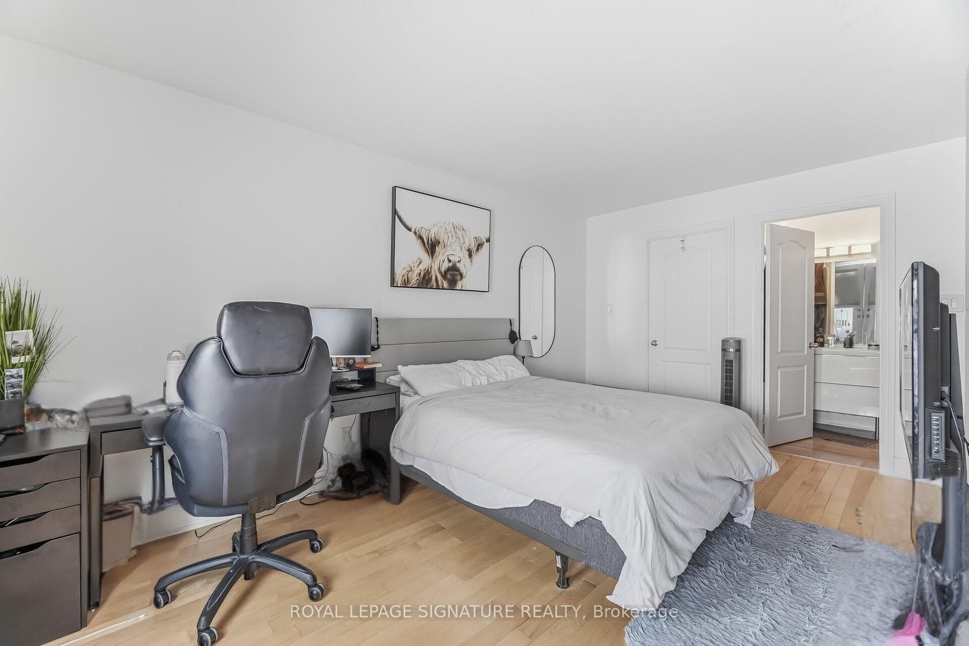 12 Sudbury Street Unit 2405 photo 17