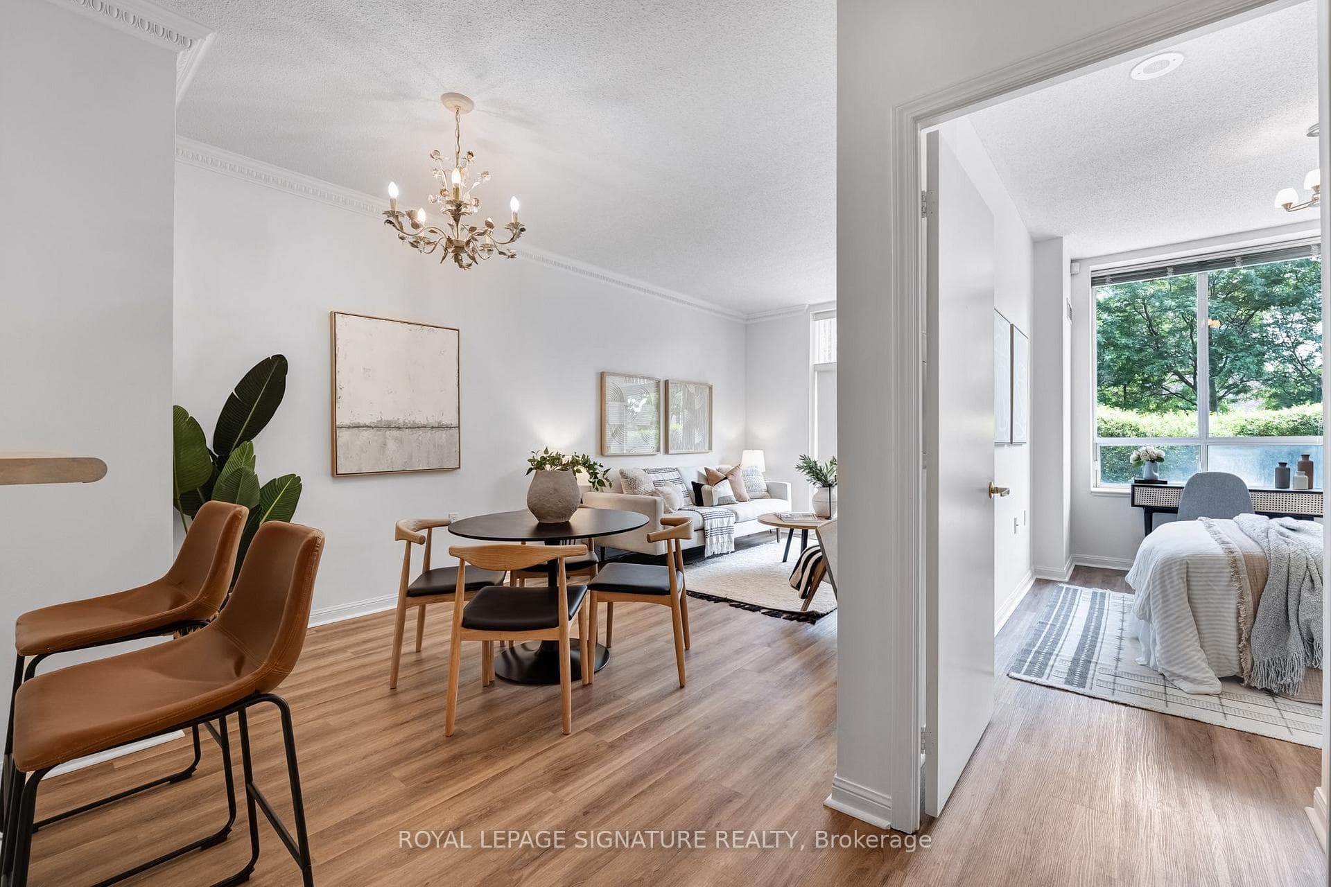 650 Lawrence Avenue Unit 106 photo 9