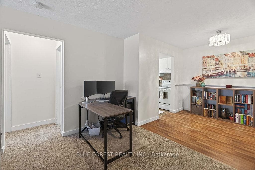 1096 Jalna Boulevard Unit 143 photo 14