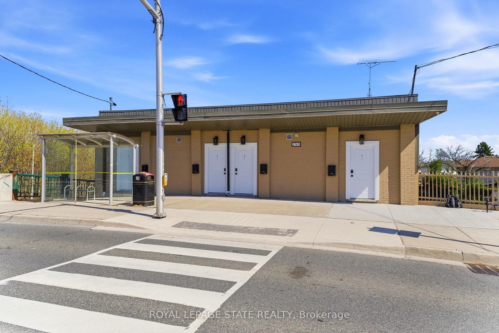 1745 King Street photo 12