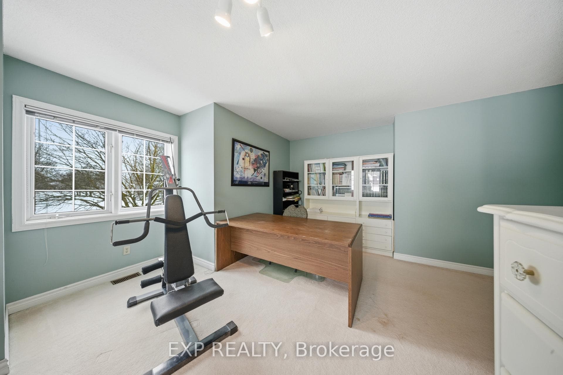 637 Deer Run Drive photo 38
