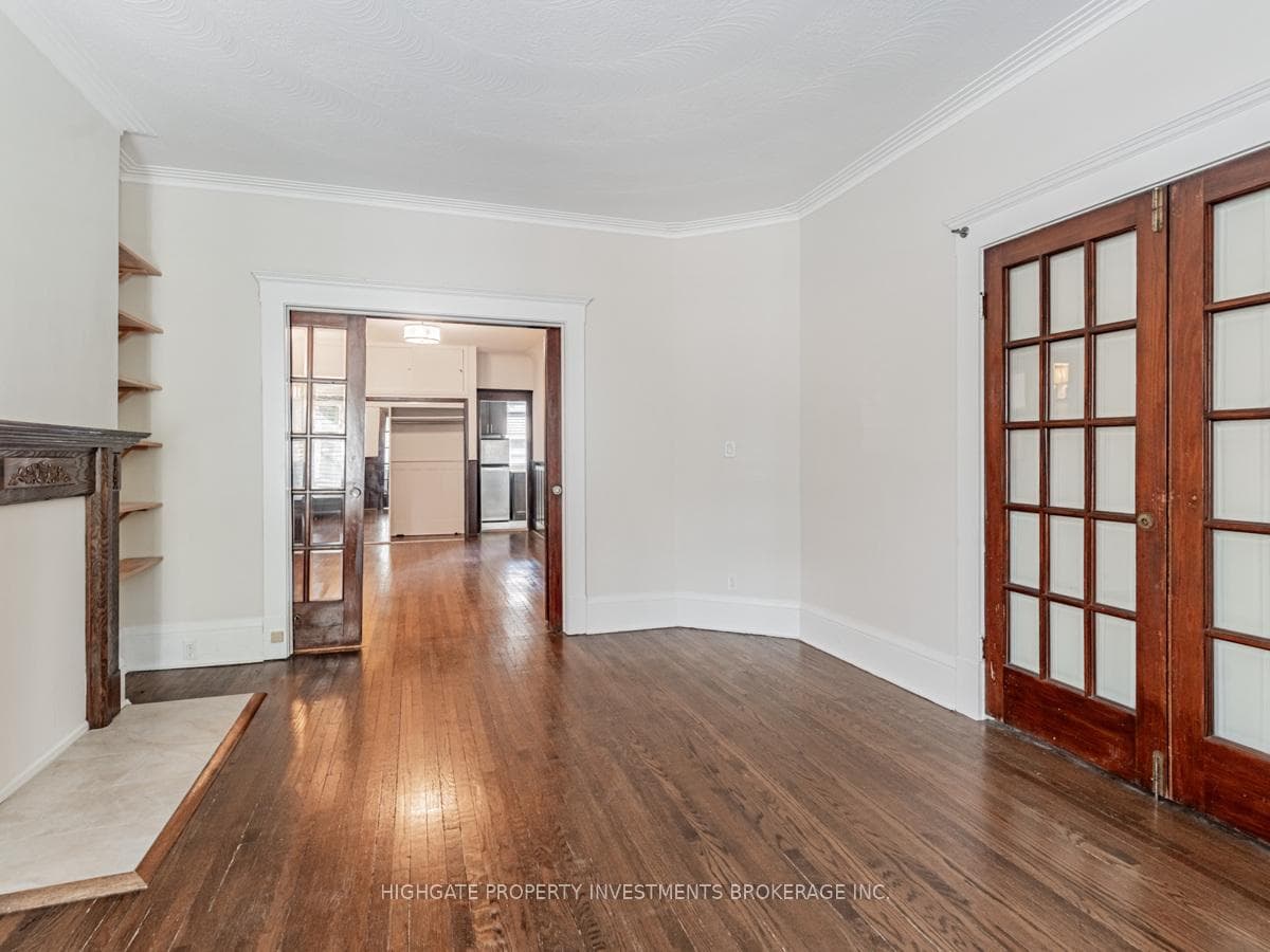 410 Palmerston Boulevard Unit Main photo 10