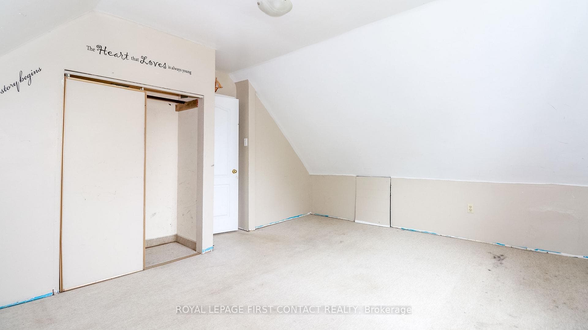 947 Gilmore Avenue photo 21