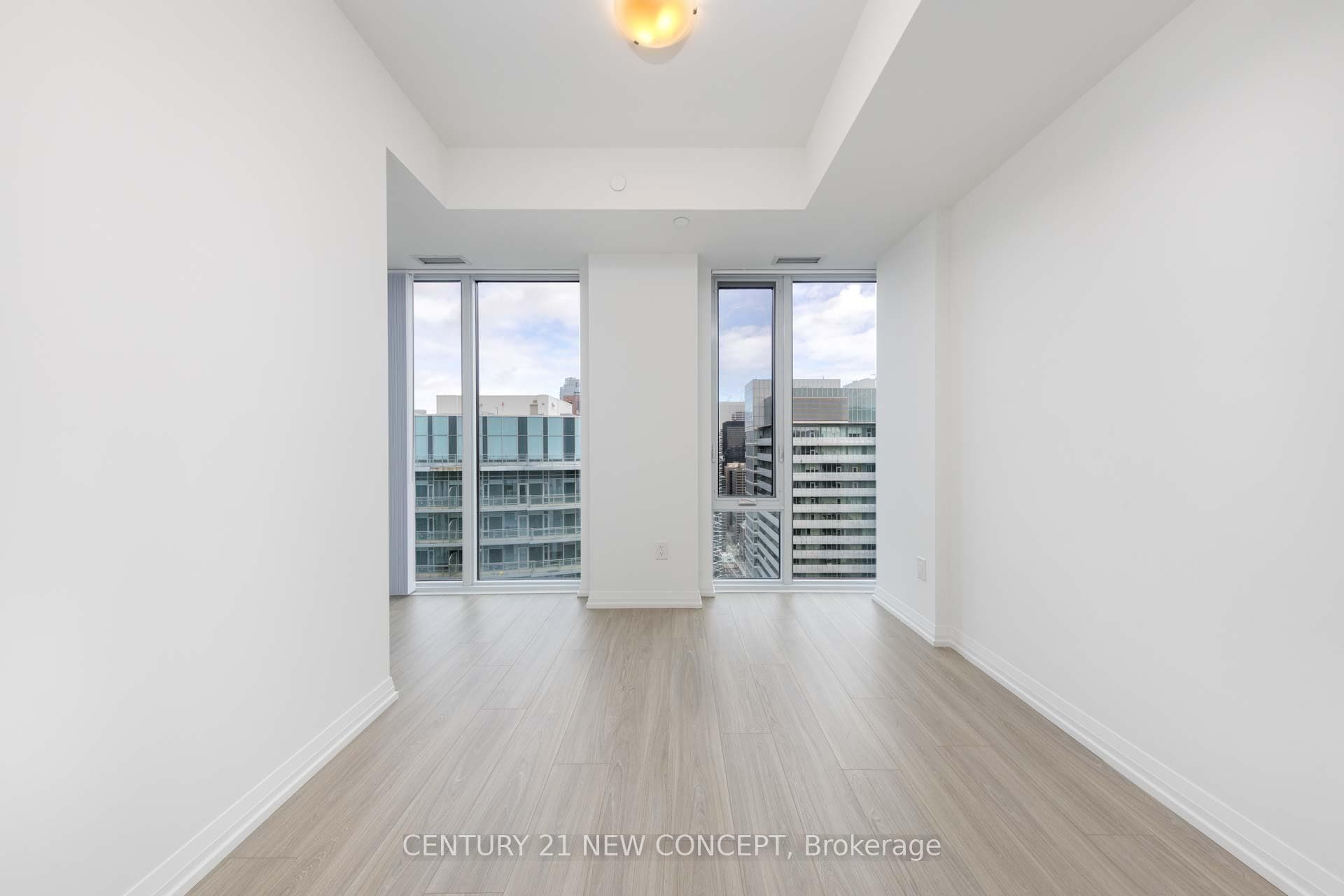 8 Widmer Street Unit 5009 photo 12