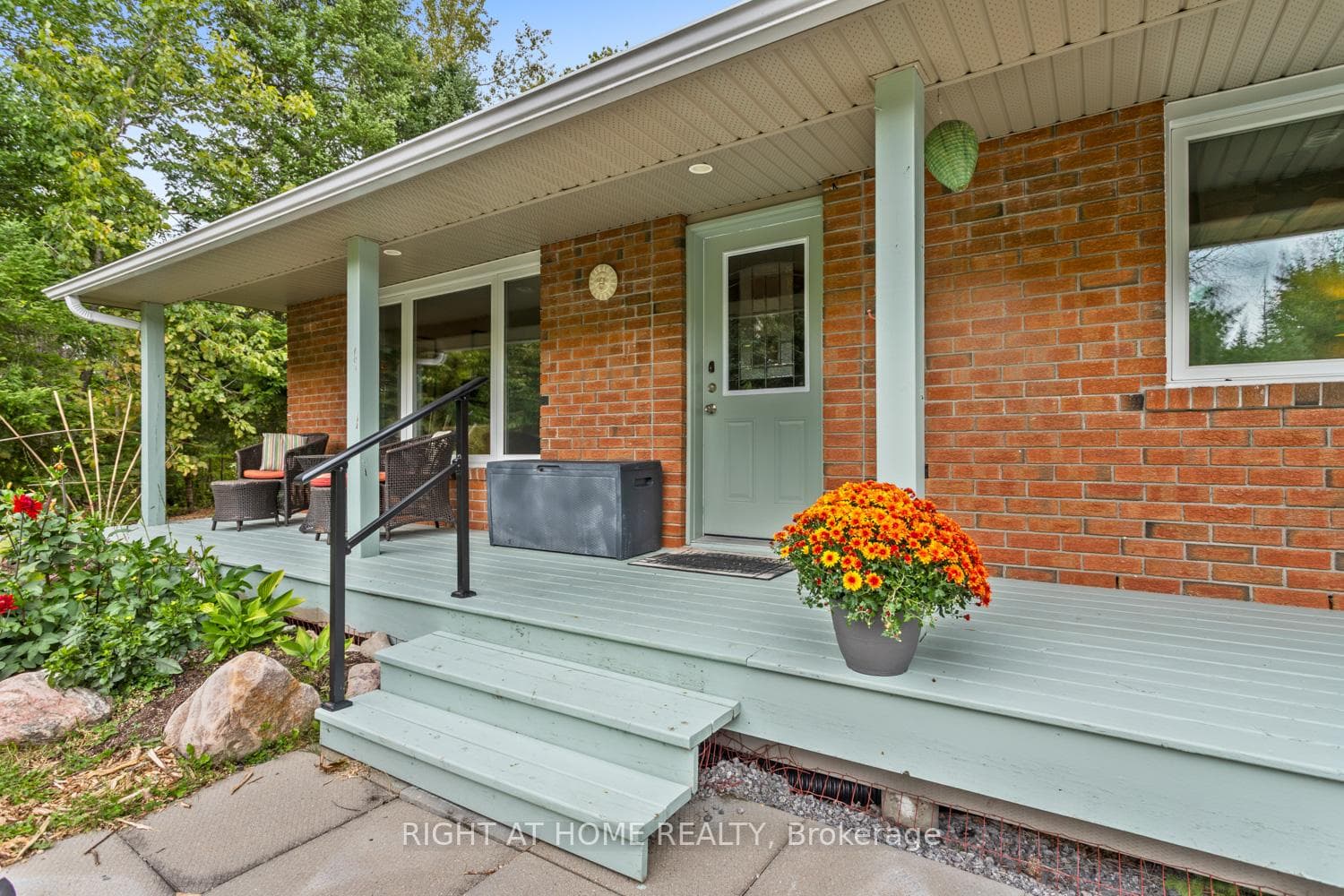 Covered Front Porch