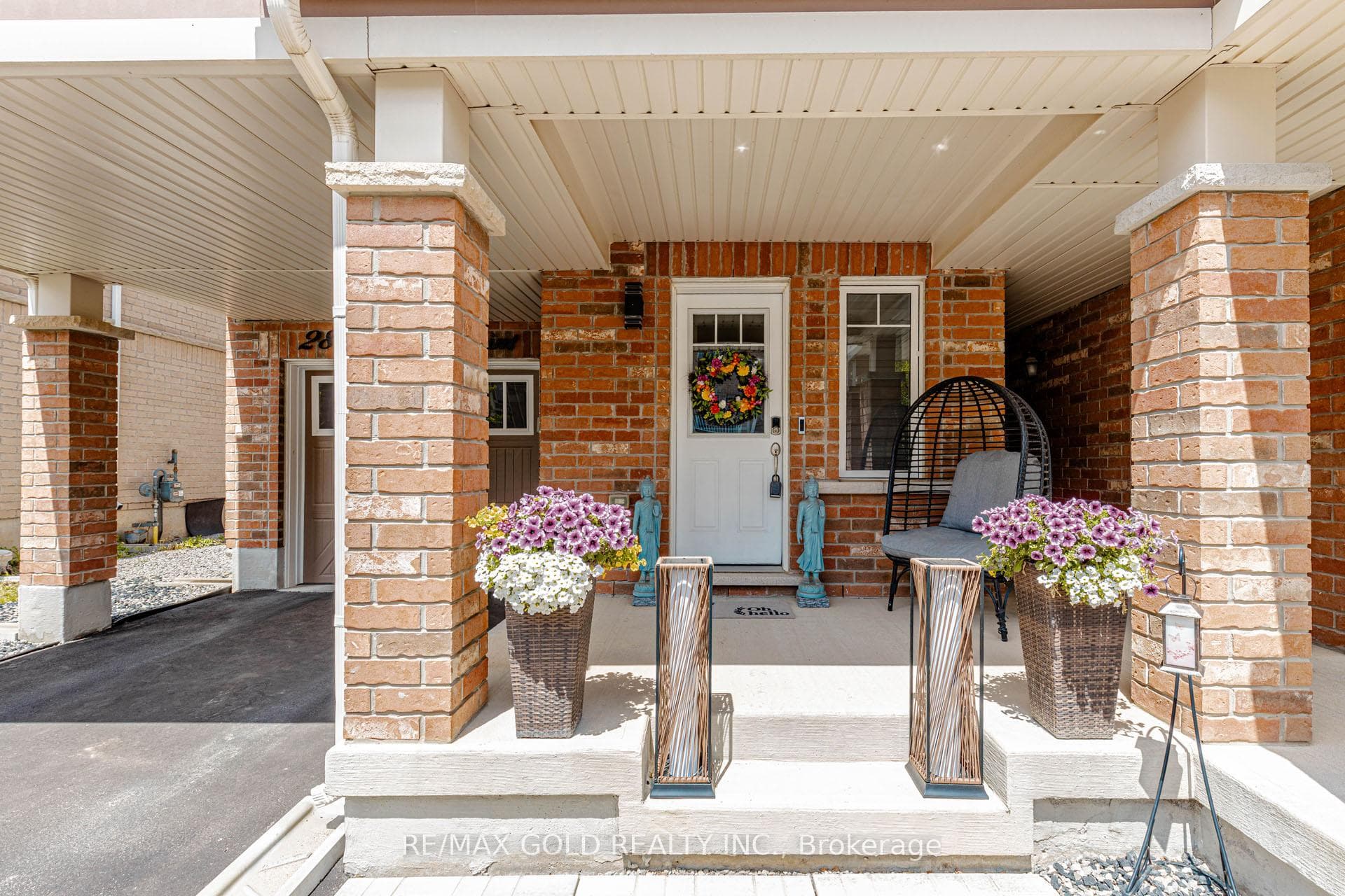 283 Casson Point photo 5