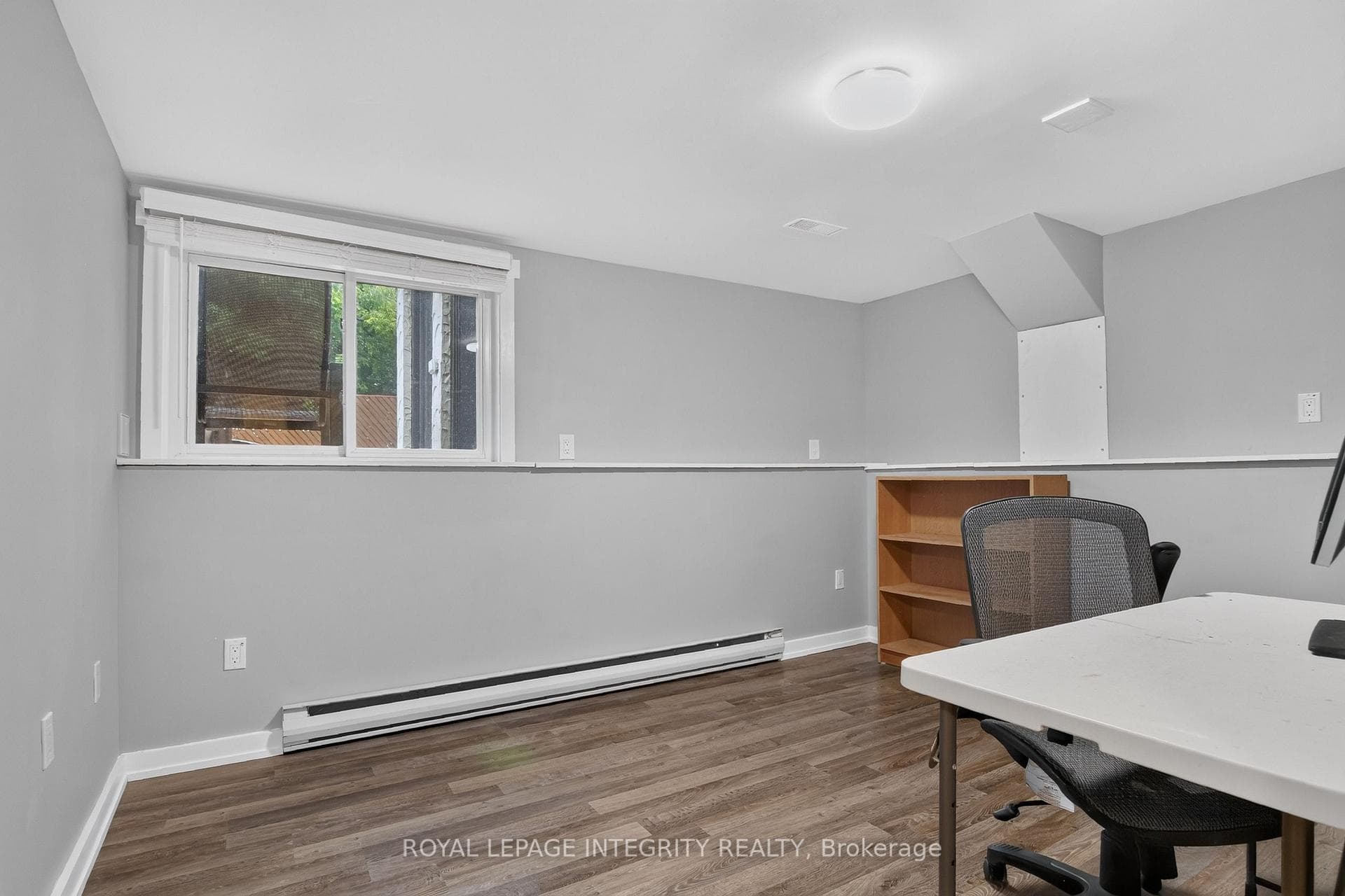 954 WATSON Street photo 39