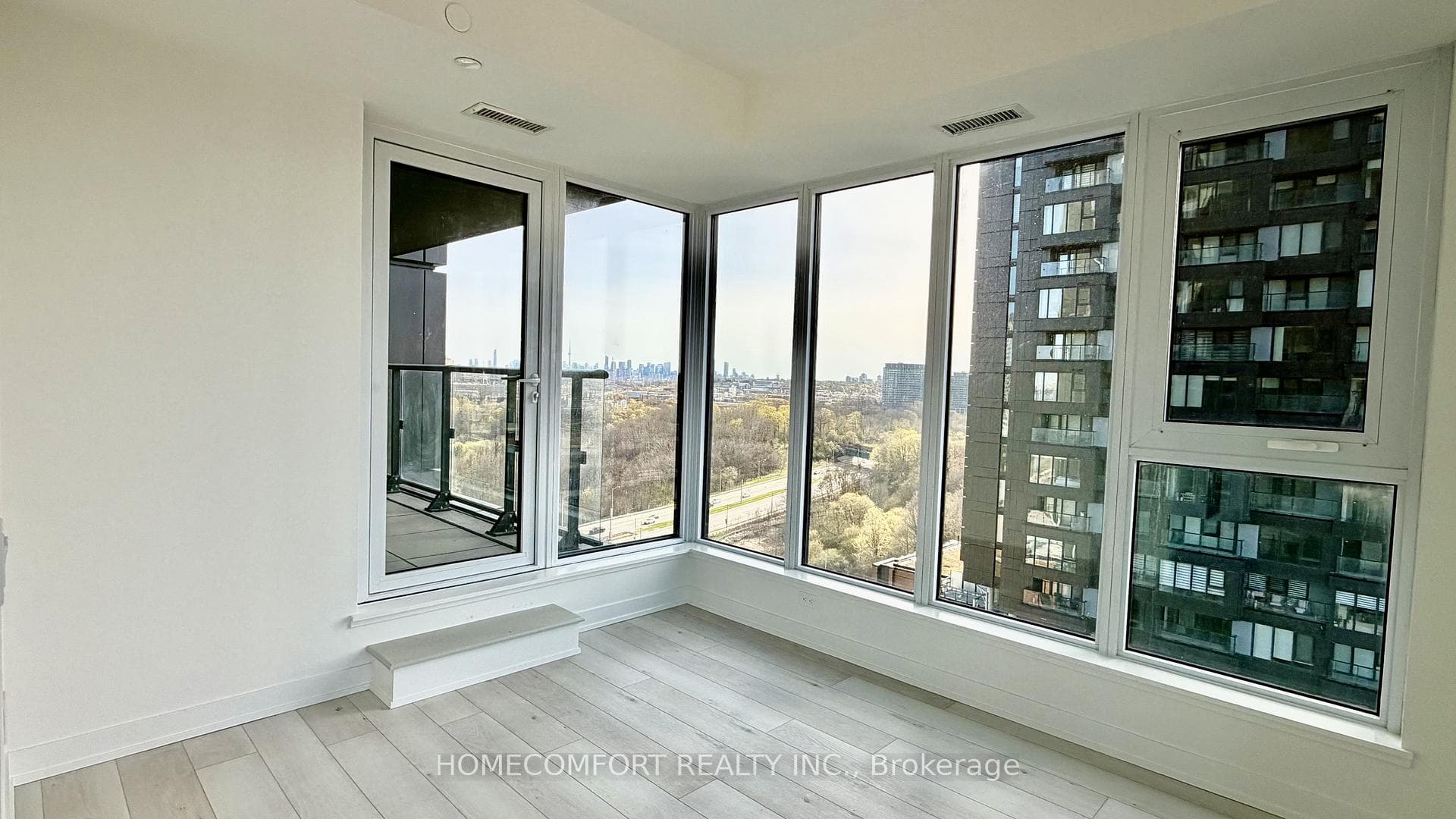 5 Quarrington Lane Unit 1103 photo 20