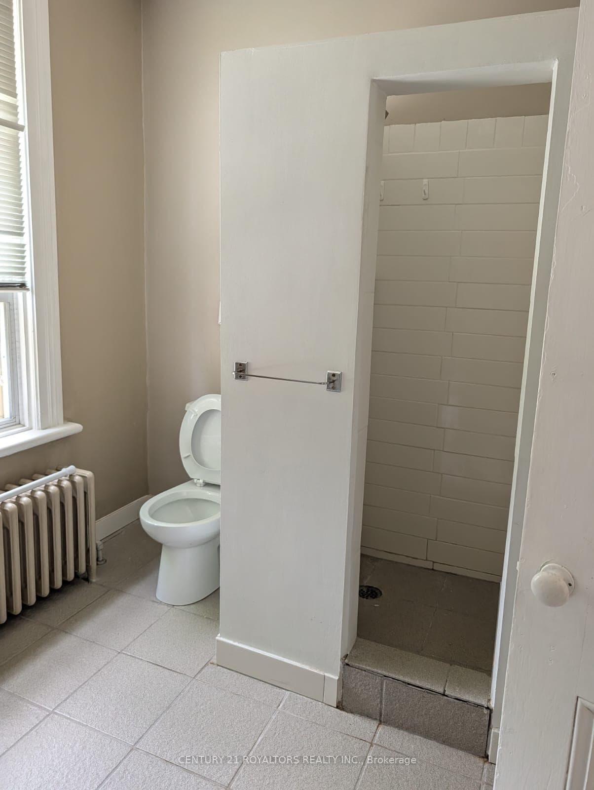52 Wellington Street Unit 2 photo 8
