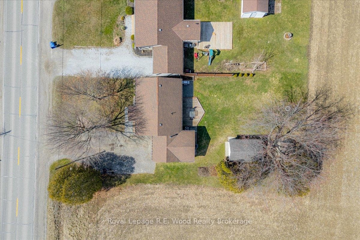 22407 Creek Road photo 27