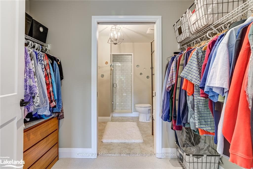 32 KARI Crescent photo 24